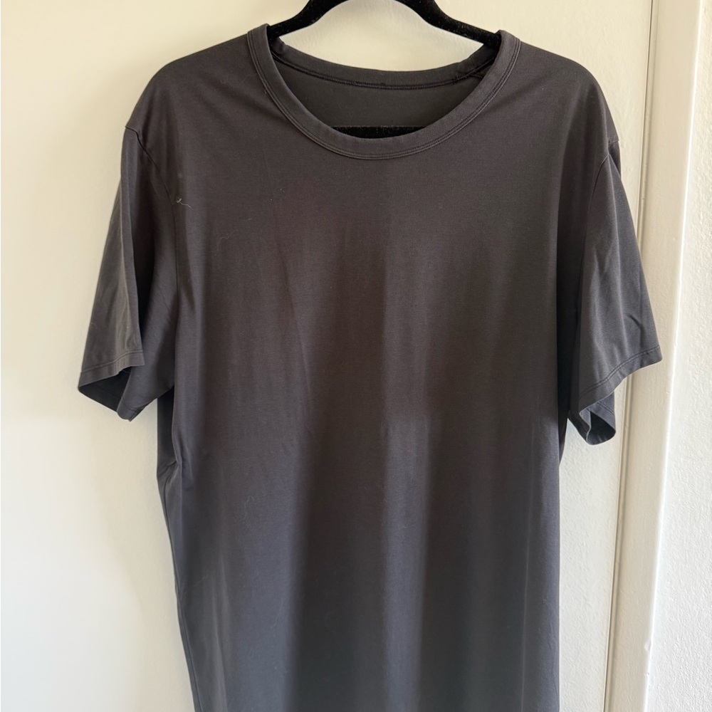 lululemon athletica Black Short Sleeve Tee